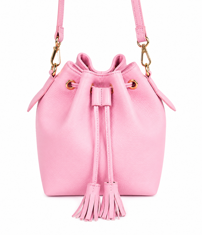 Carlotta Bucket